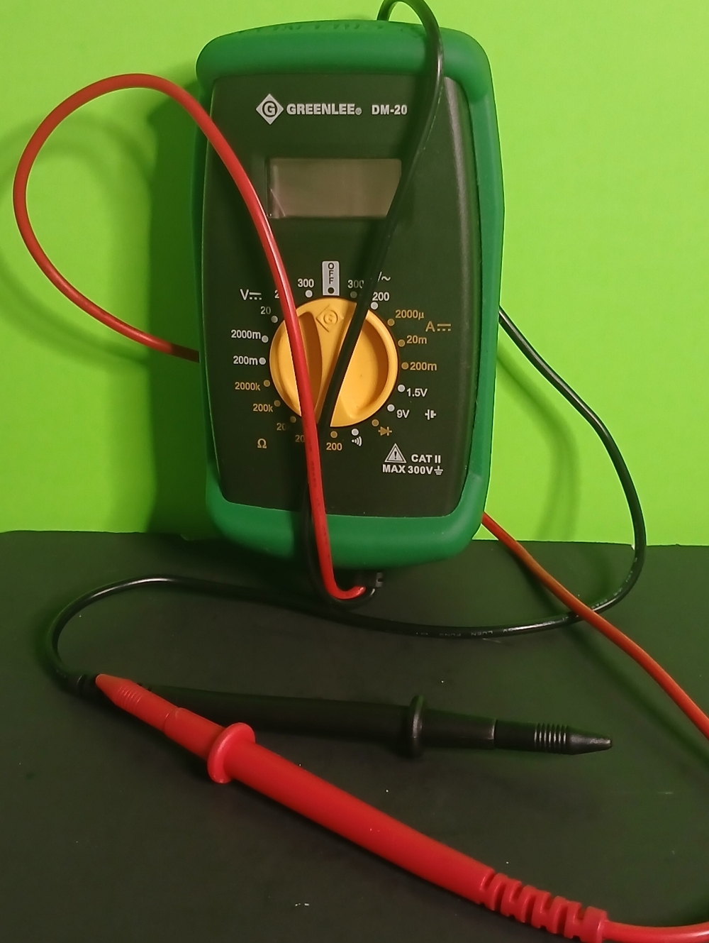 Greenlee Digital Multimeter Tester Kit - Picture 4 of 8